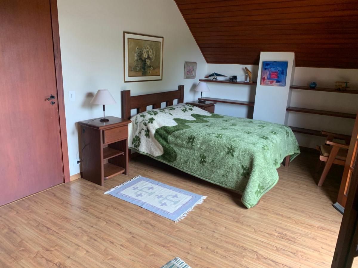 Villa Linda Casa! Aconchegante e com ótima localização à Campos do Jordão Extérieur photo