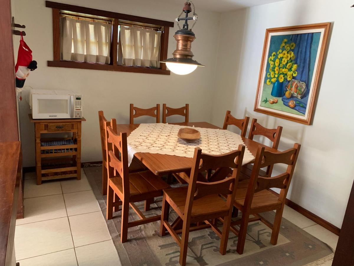 Villa Linda Casa! Aconchegante e com ótima localização à Campos do Jordão Extérieur photo