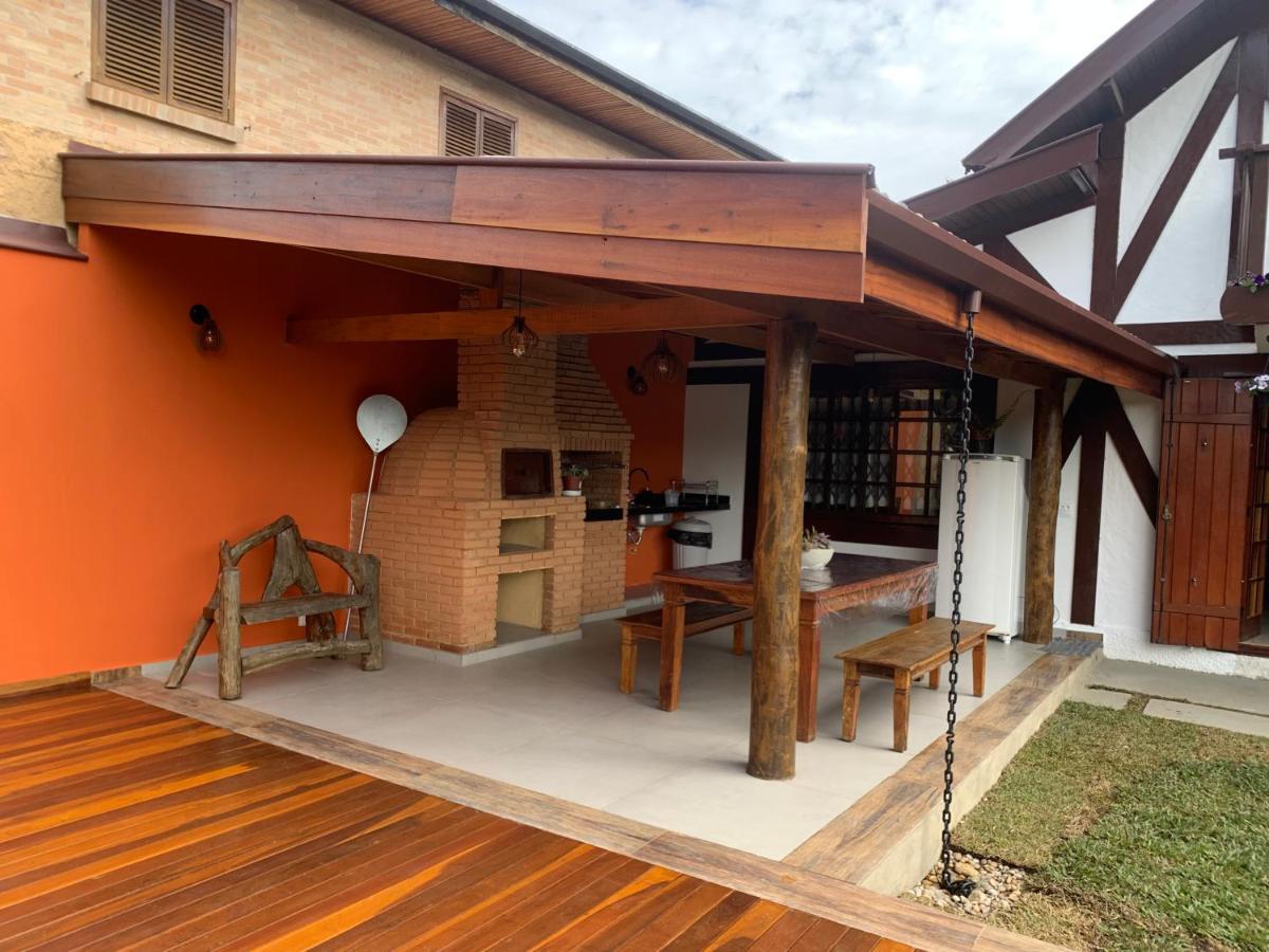 Villa Linda Casa! Aconchegante e com ótima localização à Campos do Jordão Extérieur photo
