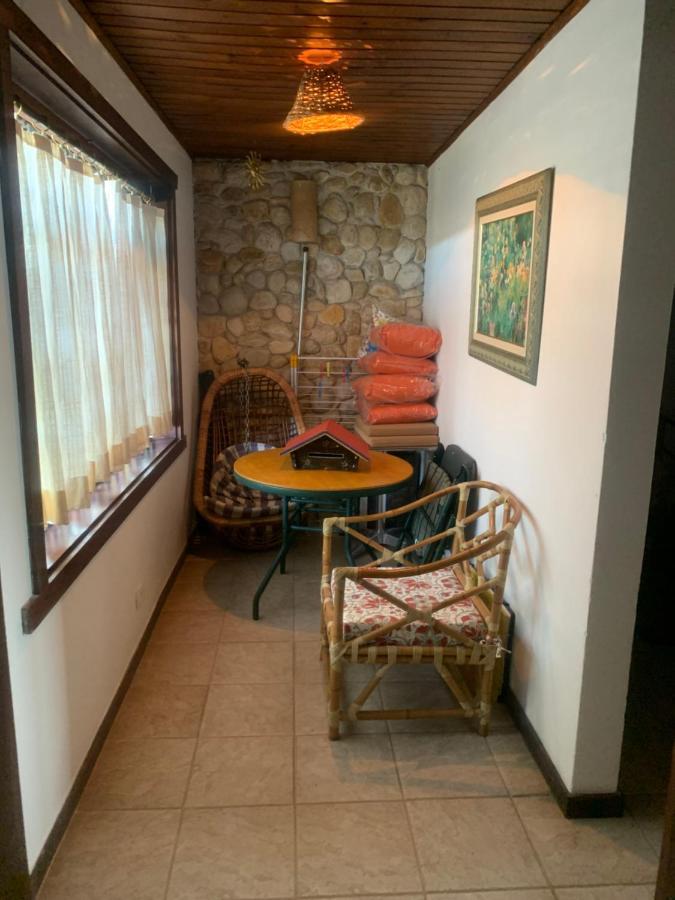 Villa Linda Casa! Aconchegante e com ótima localização à Campos do Jordão Extérieur photo