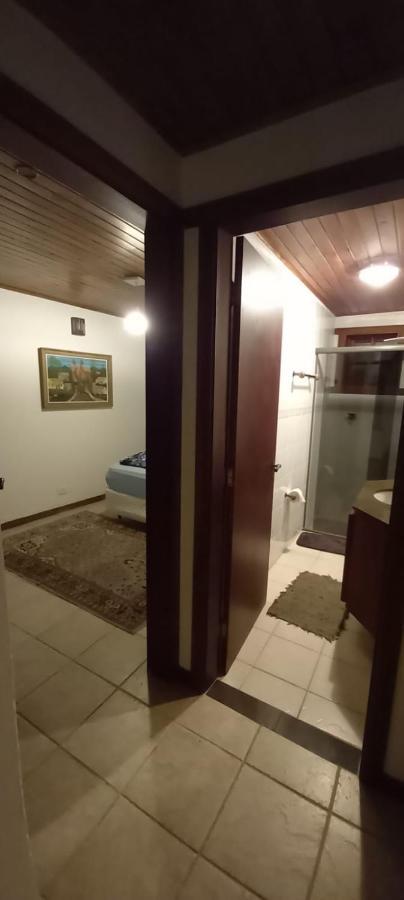Villa Linda Casa! Aconchegante e com ótima localização à Campos do Jordão Extérieur photo