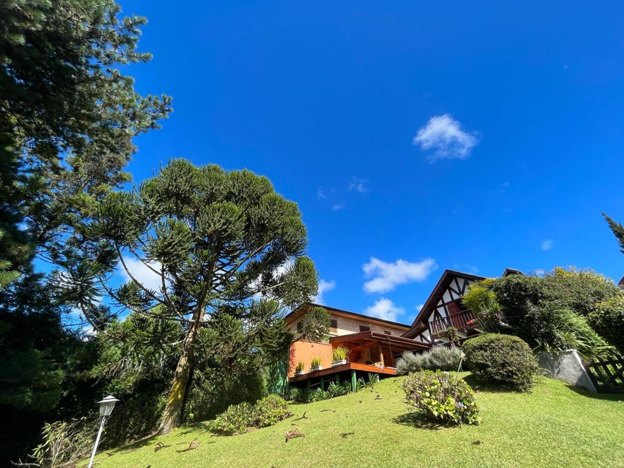 Villa Linda Casa! Aconchegante e com ótima localização à Campos do Jordão Extérieur photo