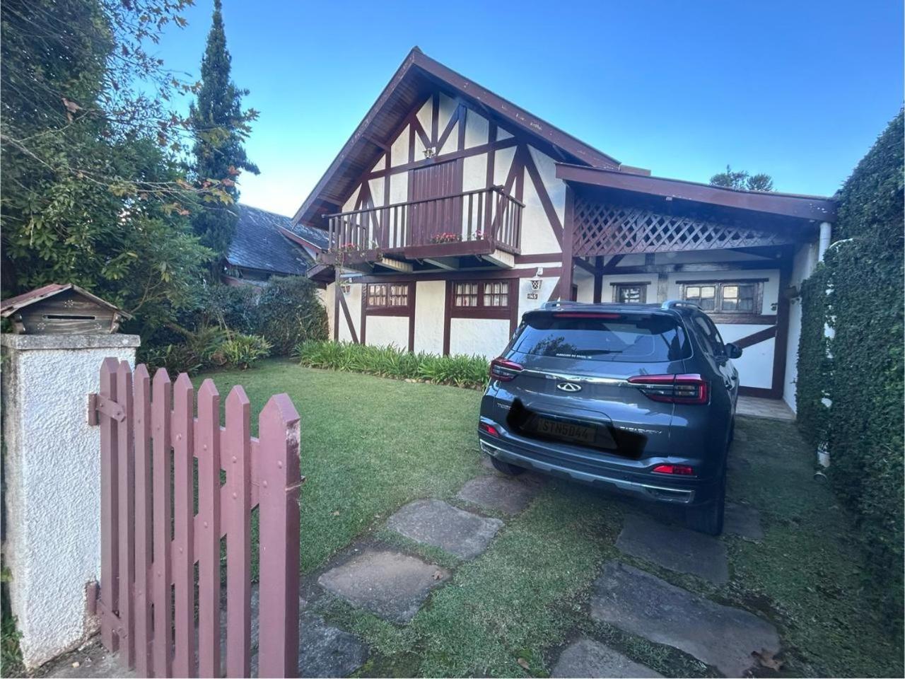 Villa Linda Casa! Aconchegante e com ótima localização à Campos do Jordão Extérieur photo