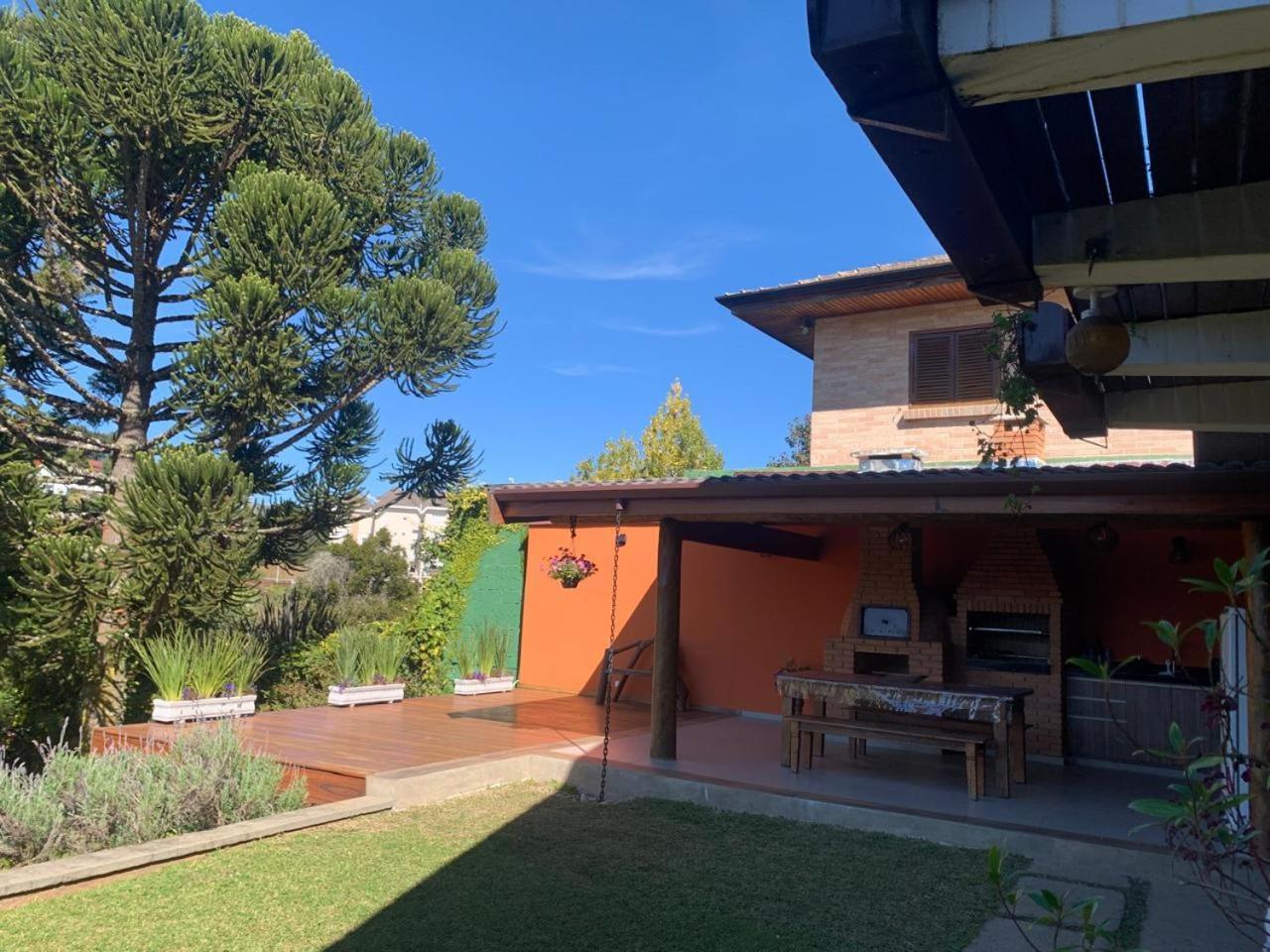 Villa Linda Casa! Aconchegante e com ótima localização à Campos do Jordão Extérieur photo