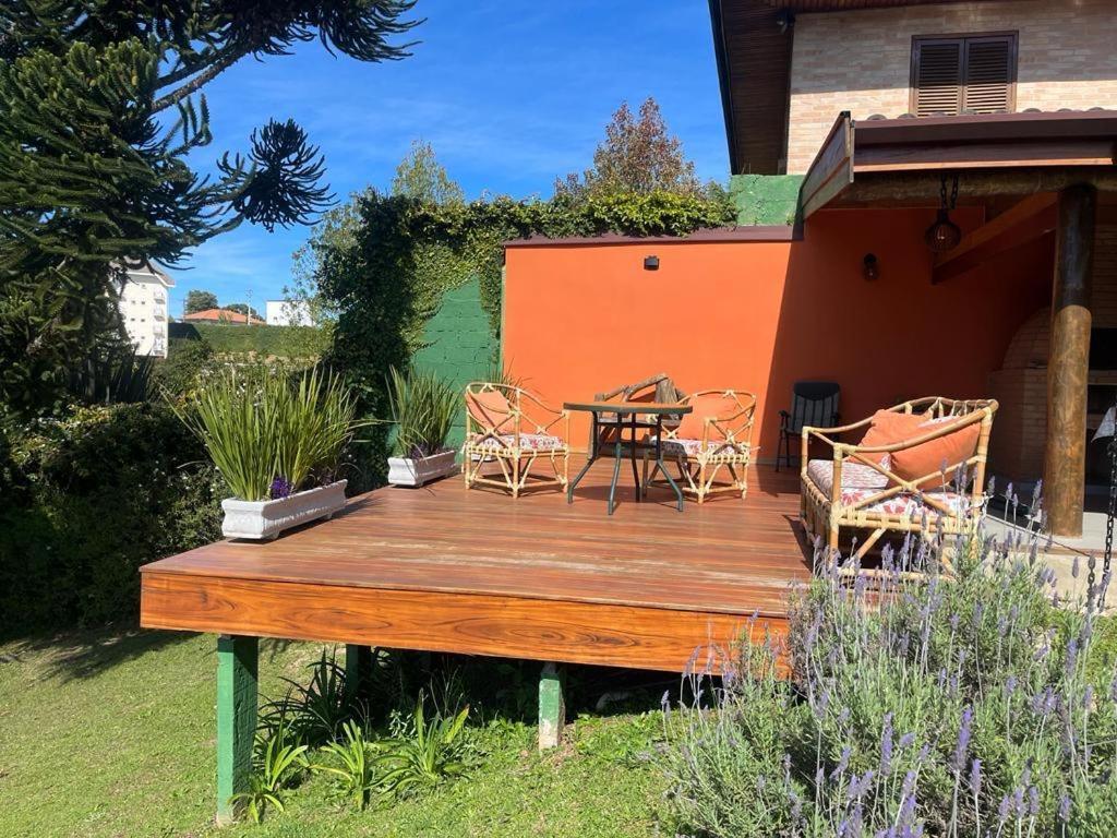 Villa Linda Casa! Aconchegante e com ótima localização à Campos do Jordão Extérieur photo